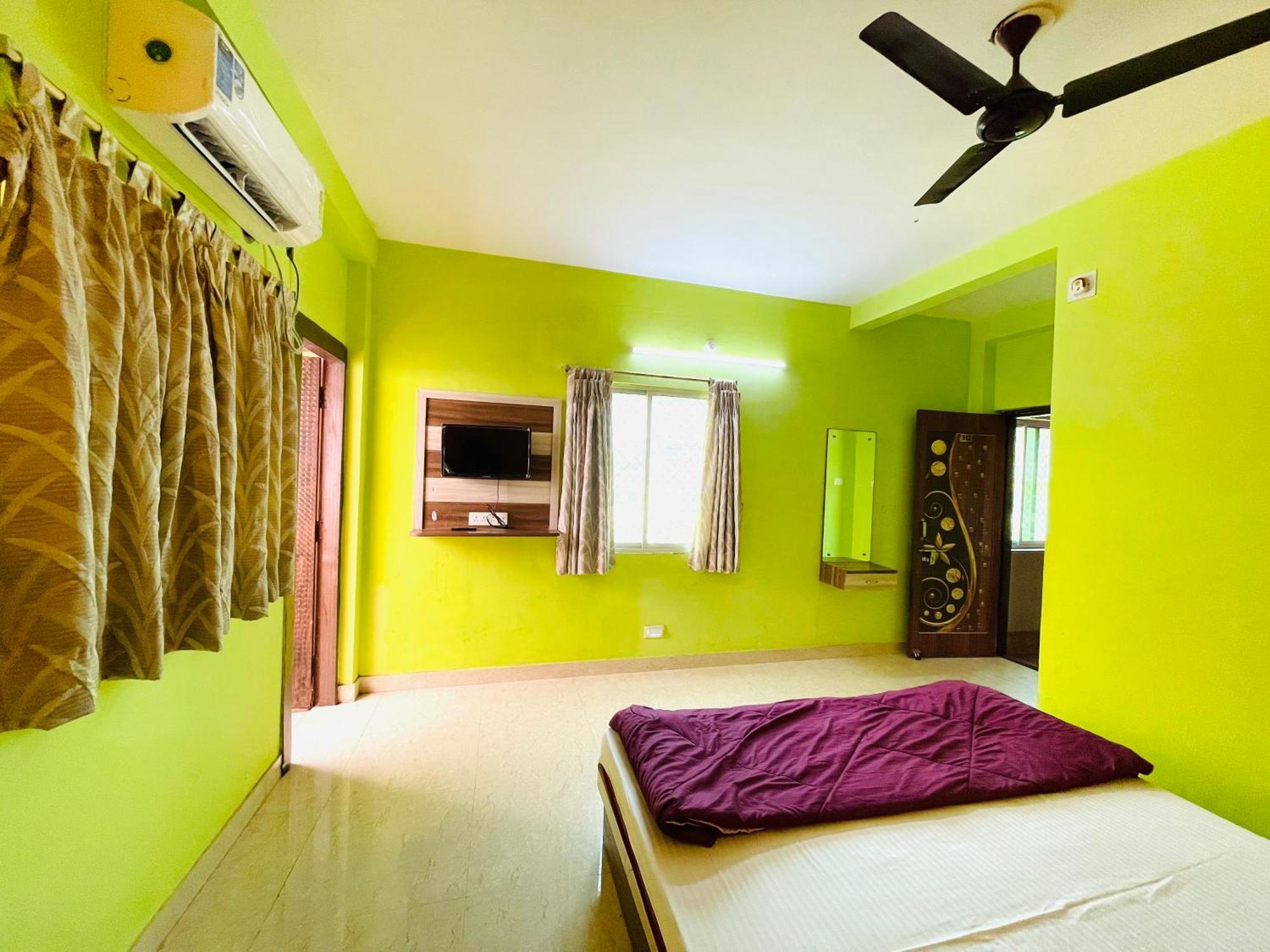 Hotel Falcon House ! Puri - Shriyash Group Экстерьер фото